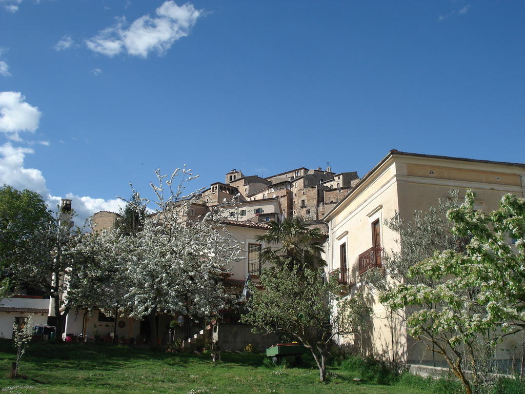 مبيت وإفطار Navelli Abruzzo Segreto المظهر الخارجي الصورة